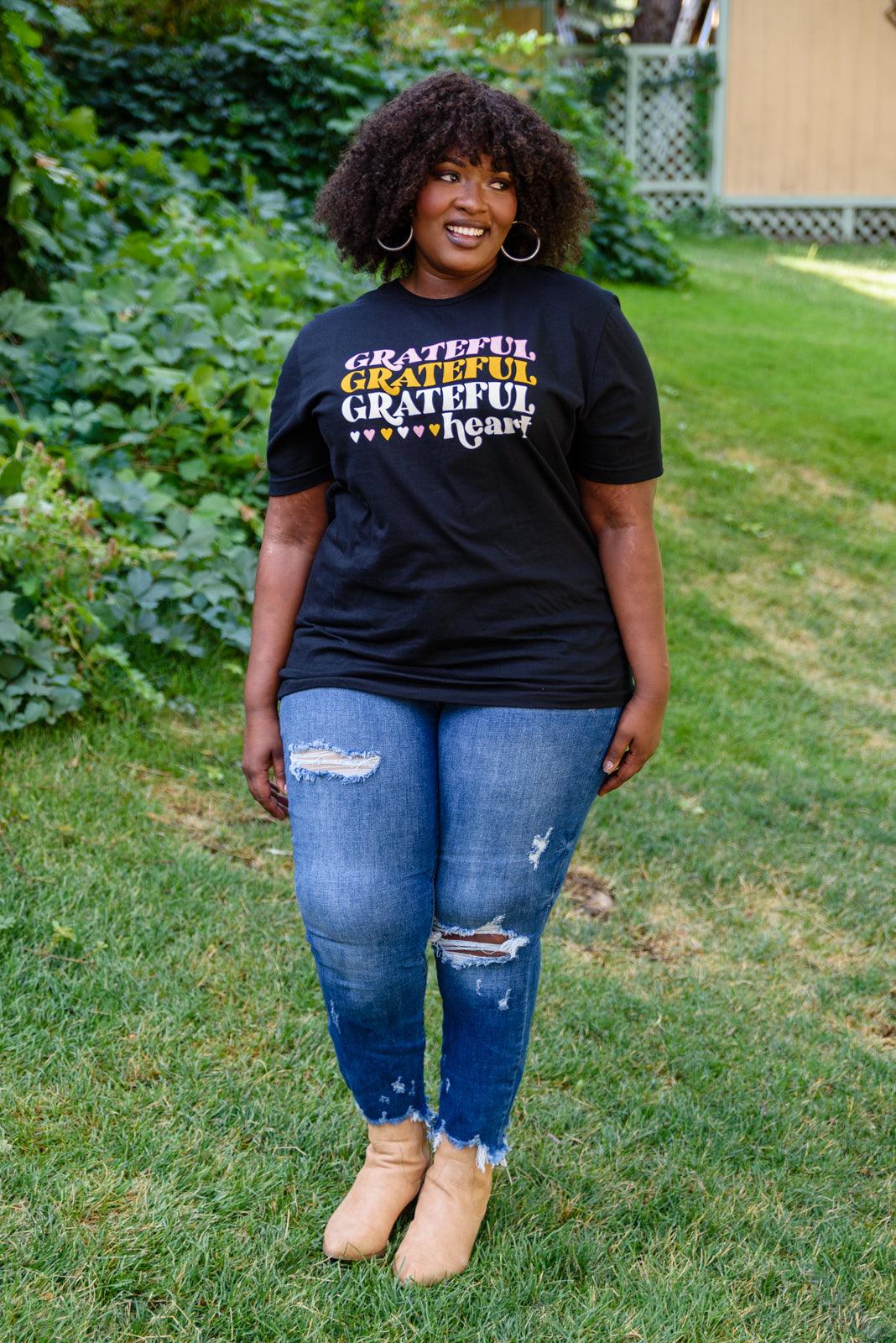 Grateful Heart Graphic T-Shirt In Black-Women’s graphic tee-Hope Boutique &amp; Apparel